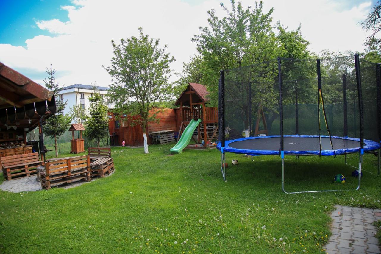 House Garden *